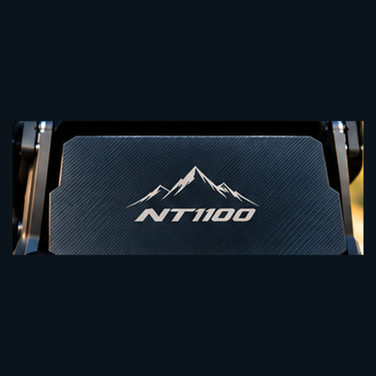 Honda Africa Twin 1100 & NT1100 – Customizable TFT Screen Cover
